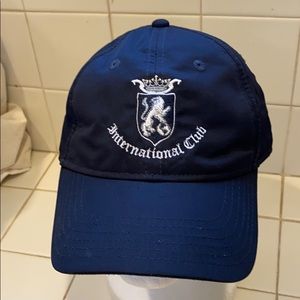 Taylor Made golf  baseball style hat